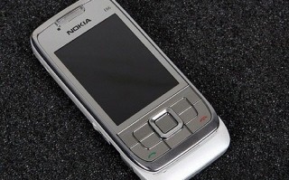 诺基亚手机E66软件下载 诺基亚E系列双子星之一：E66